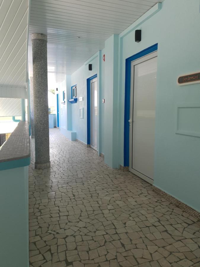 Bord Mer City Apartments La Digue Bagian luar foto