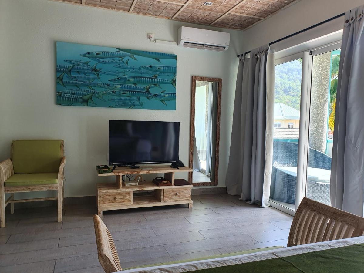Bord Mer City Apartments La Digue Bagian luar foto