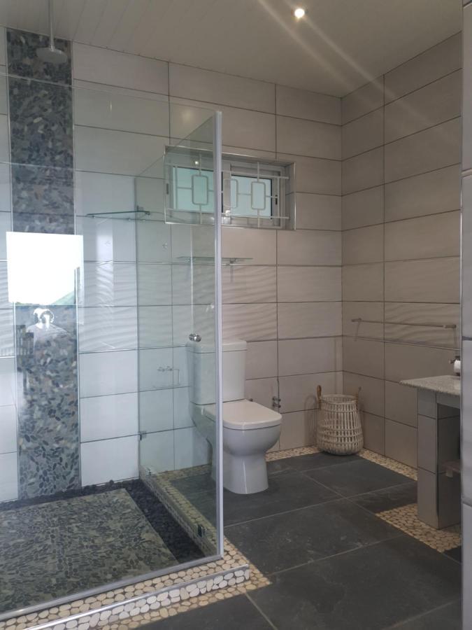 Bord Mer City Apartments La Digue Bagian luar foto