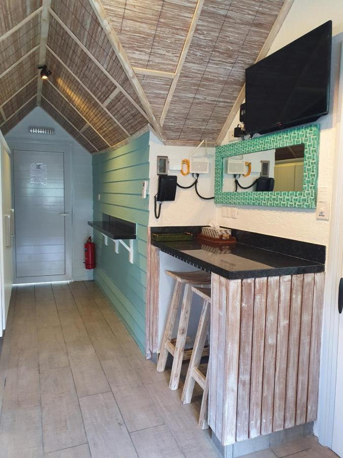 Bord Mer City Apartments La Digue Bagian luar foto