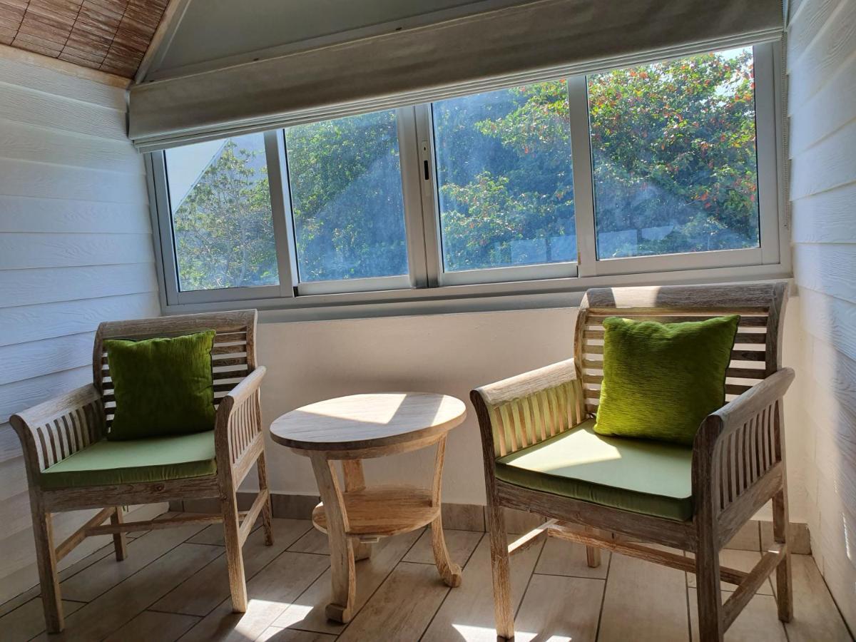 Bord Mer City Apartments La Digue Bagian luar foto