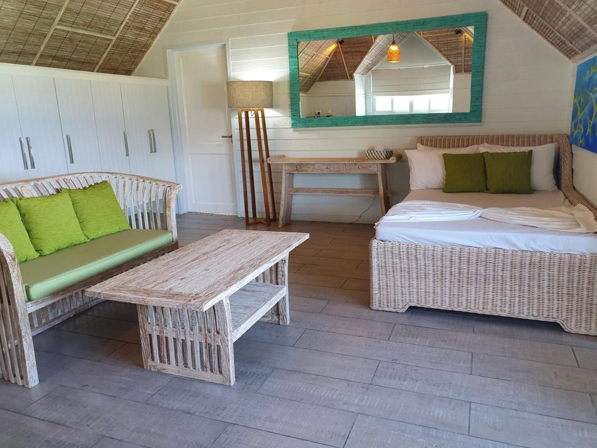 Bord Mer City Apartments La Digue Bagian luar foto