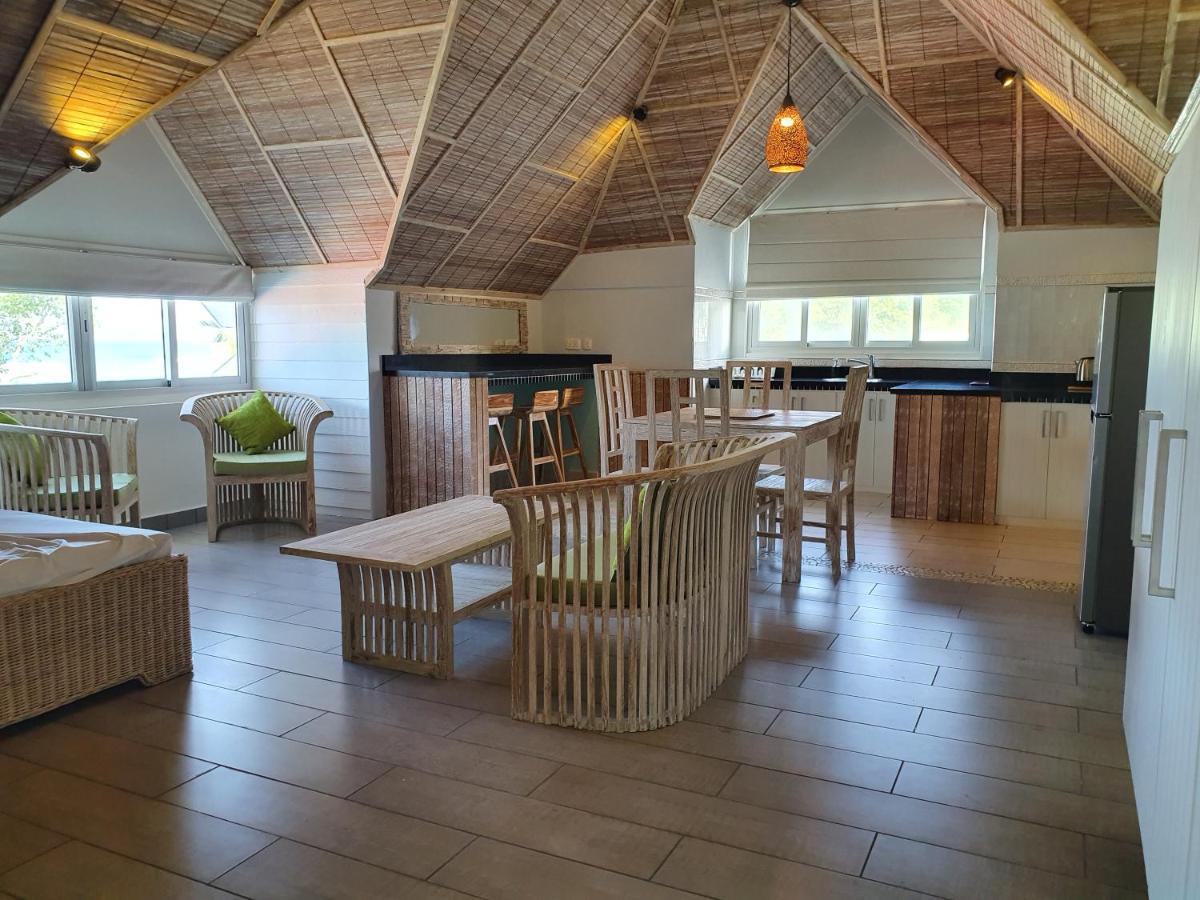 Bord Mer City Apartments La Digue Bagian luar foto