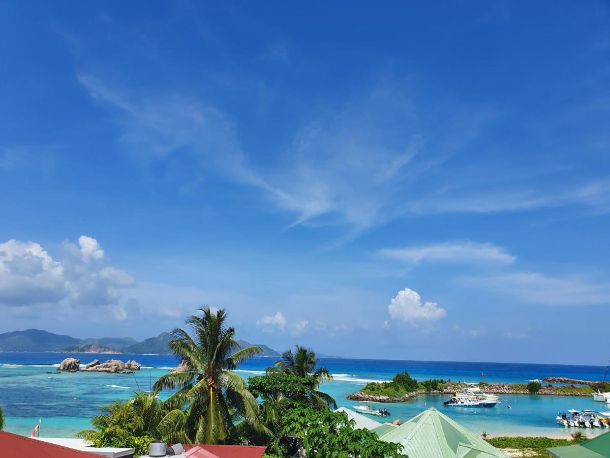 Bord Mer City Apartments La Digue Bagian luar foto
